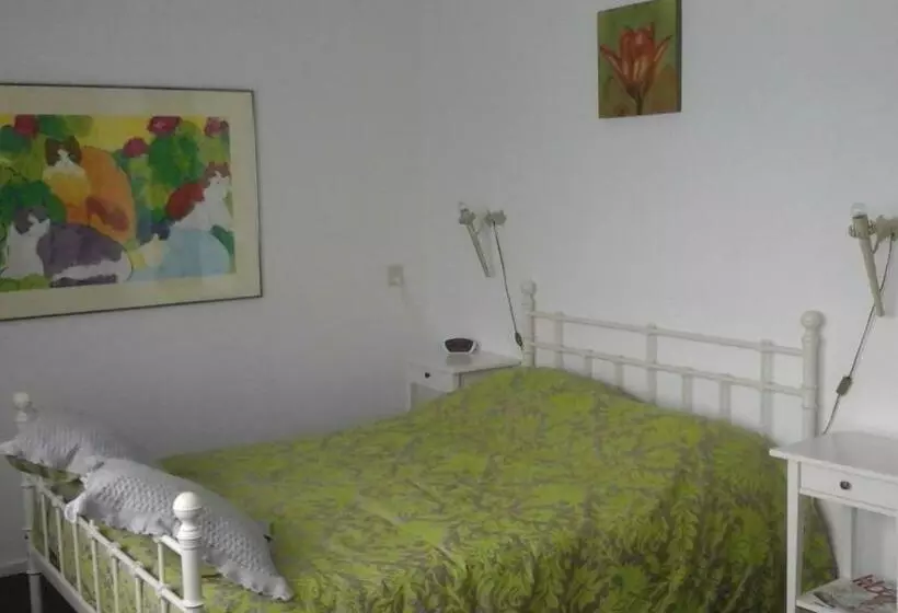 Bed And Breakfast Devijfbees