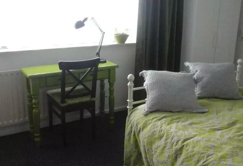 Bed And Breakfast Devijfbees