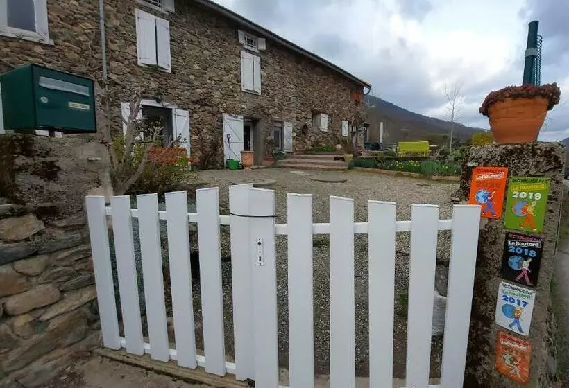 Aamiaismajoitus (B&B) La Bruyère   Chez Martine