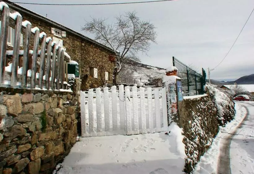 Aamiaismajoitus (B&B) La Bruyère   Chez Martine