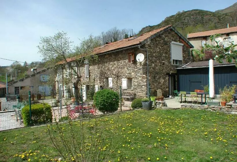 Aamiaismajoitus (B&B) La Bruyère   Chez Martine