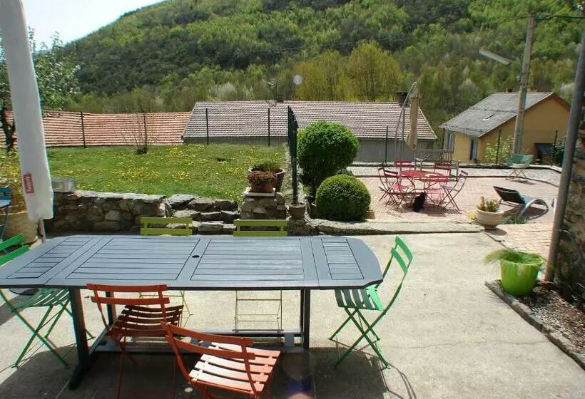 Aamiaismajoitus (B&B) La Bruyère   Chez Martine