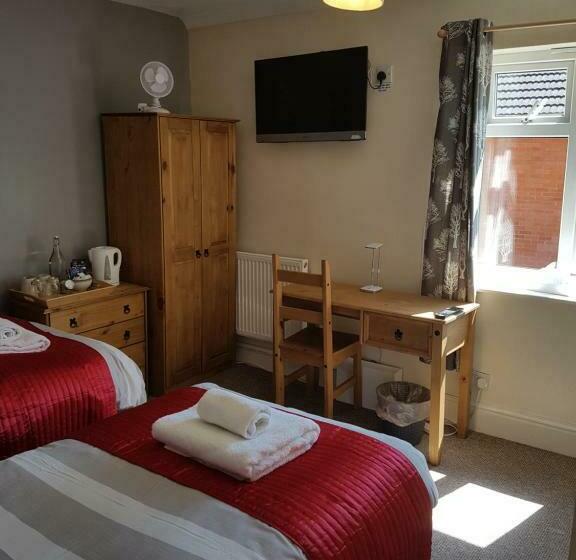 Bed and Breakfast Riverside Guest House