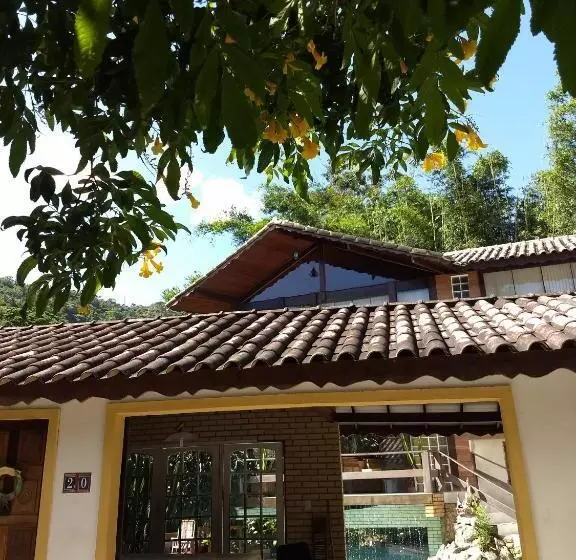 ペンション Belo Recanto