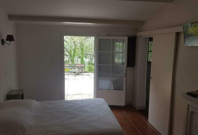 بنسيون Chambres D Hôtes De La Gardy