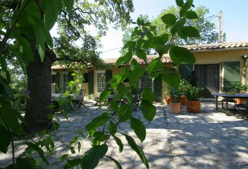 Majatalo Chambres D Hôtes De La Gardy