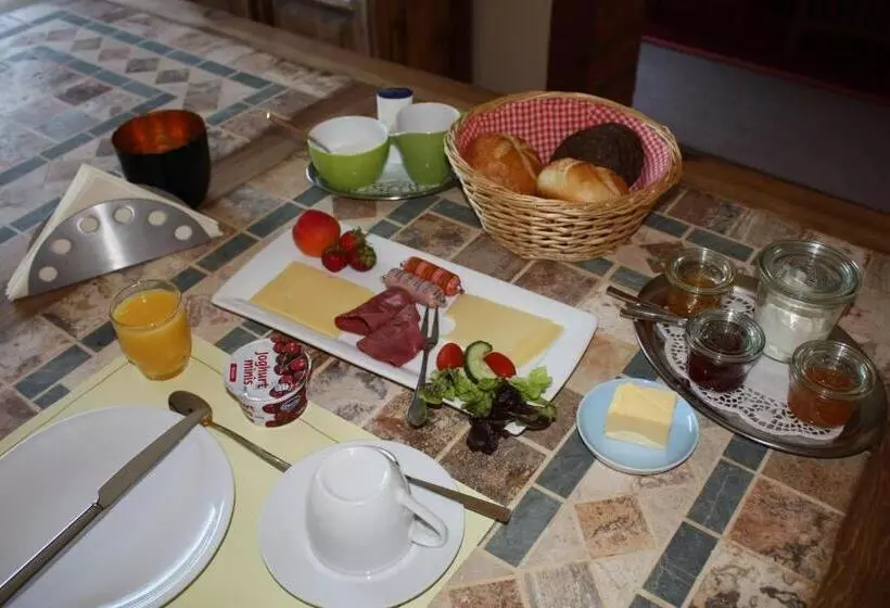 Majatalo Haus Am Zeiberberg