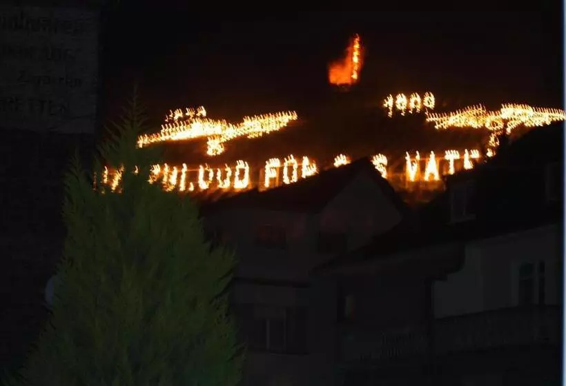 Majatalo Haus Am Zeiberberg