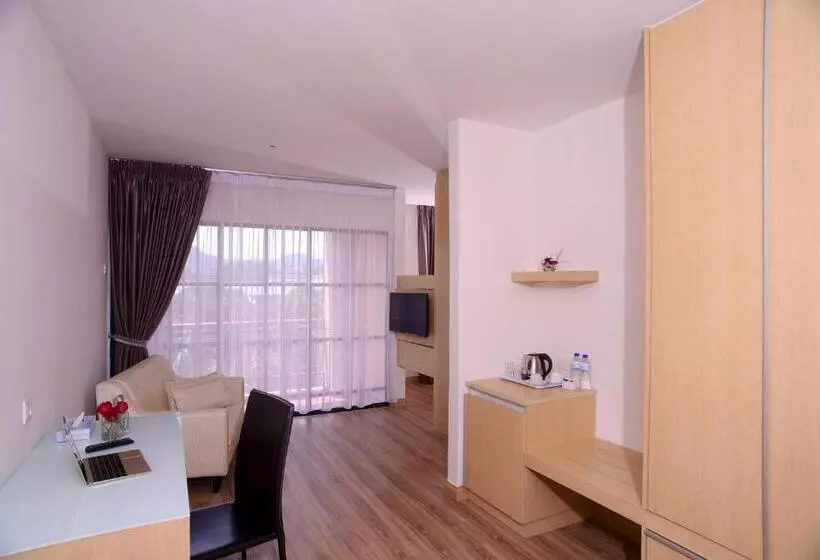 בית מלון כפרי Bella Vista Waterfront Resort