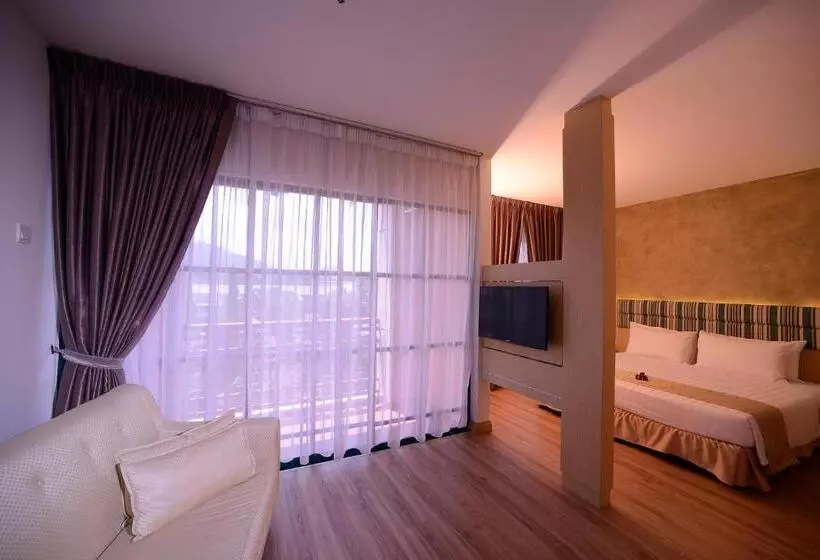 בית מלון כפרי Bella Vista Waterfront Resort