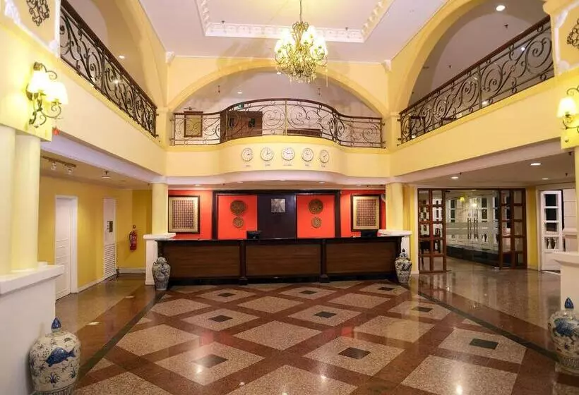 בית מלון כפרי Bella Vista Waterfront Resort