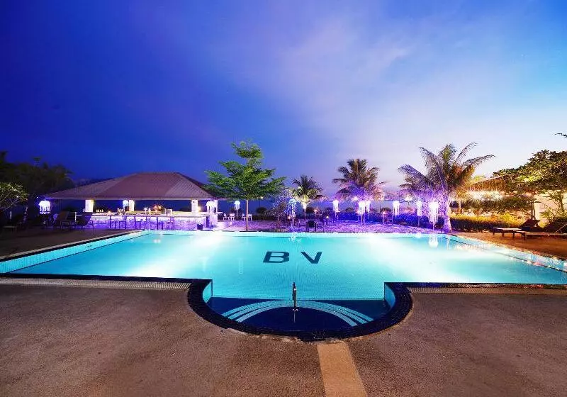 בית מלון כפרי Bella Vista Waterfront Resort