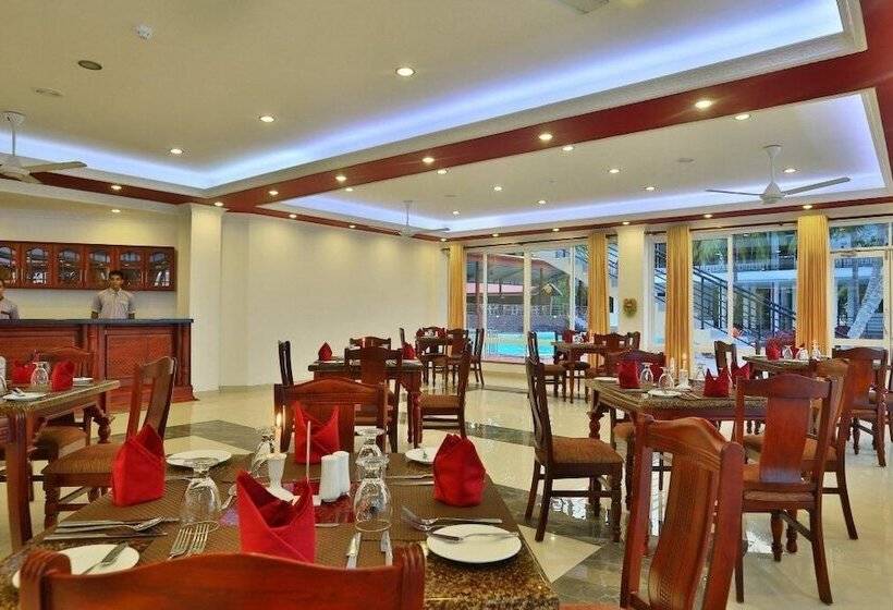 ホテル Centauria Lake Resort