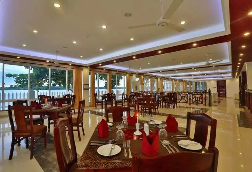 בית מלון כפרי Centauria Lake Resort