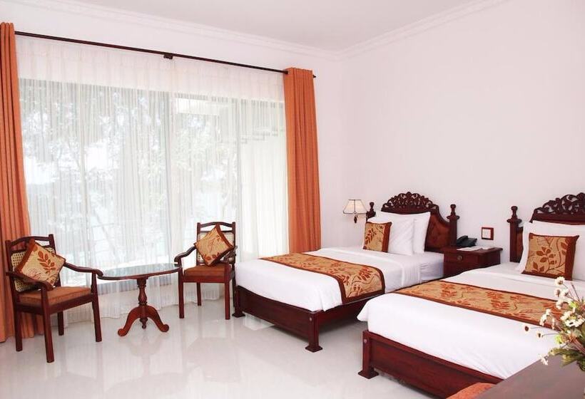 ホテル Centauria Lake Resort