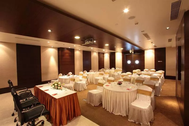 ホテル Daspalla Hyderabad