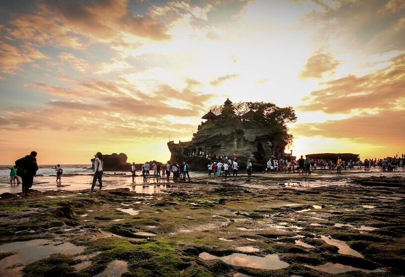 Fourteen Roses Boutique Hotel, Kuta