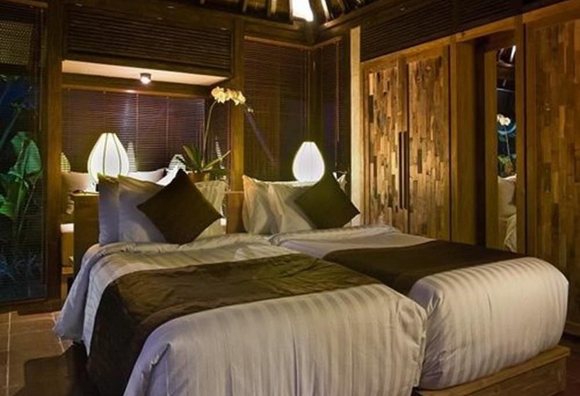 ホテル Komea Villa