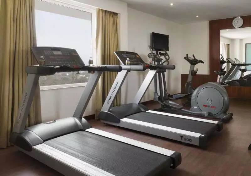 호텔 Ramada Ahmedabad