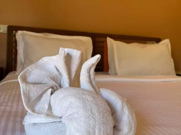 Hotel Rococco At Ashvem