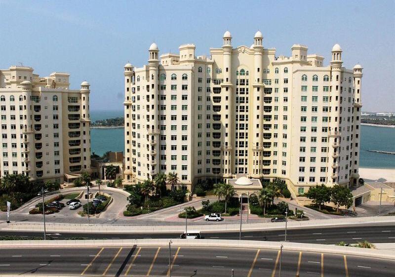 Отель Royal Club Palm Jumeirah