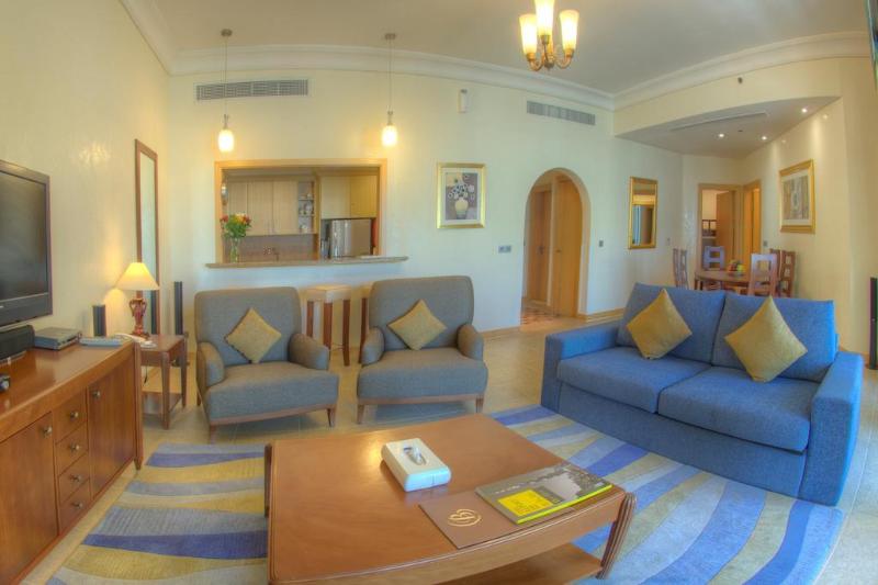 Отель Royal Club Palm Jumeirah