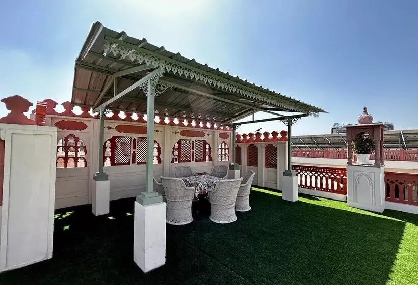 هتل Suryaa Villa   A Boutique Heritage