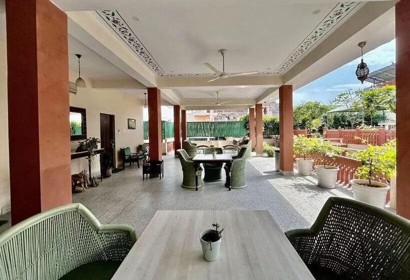 هتل Suryaa Villa   A Boutique Heritage