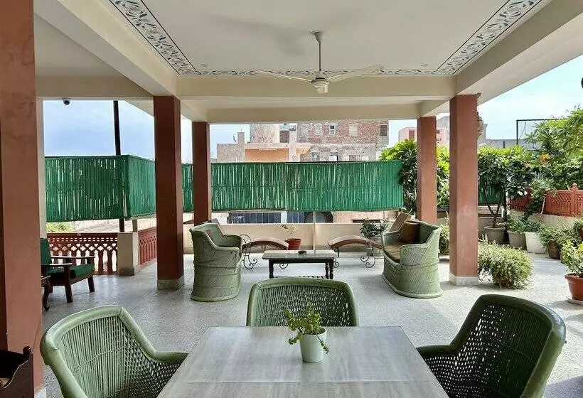 هتل Suryaa Villa   A Boutique Heritage