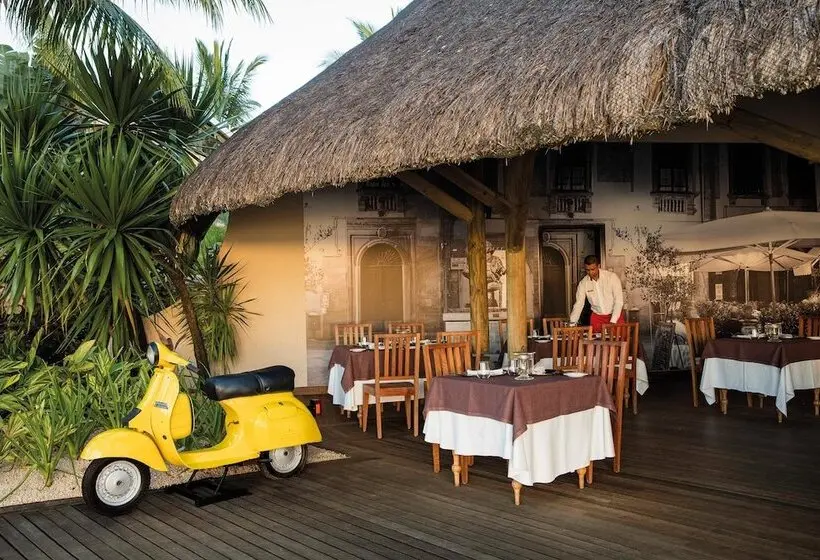 هتل Victoria Beachcomber Resort & Spa