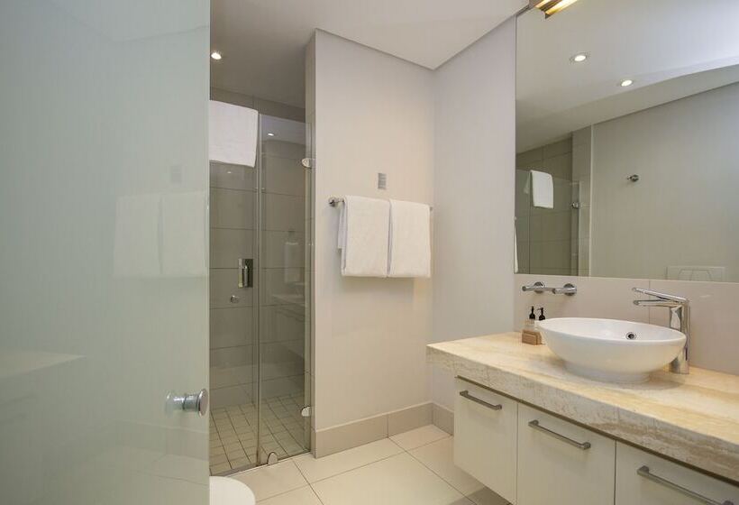 Lawhill Luxury Apartments V & A Waterfront