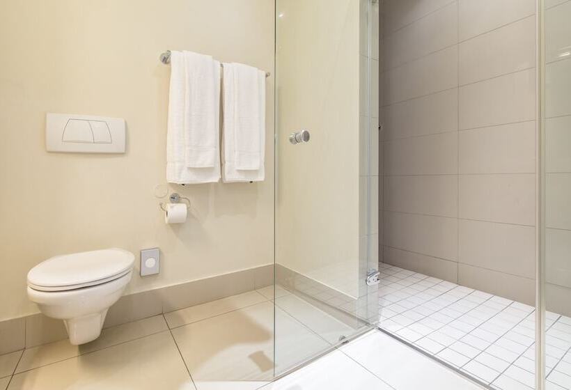 Lawhill Luxury Apartments V & A Waterfront