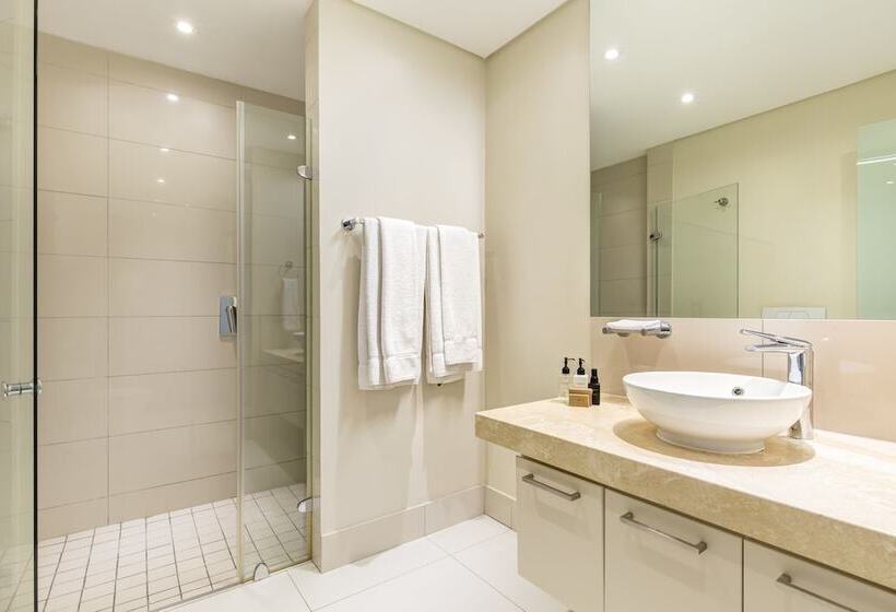 Lawhill Luxury Apartments V & A Waterfront