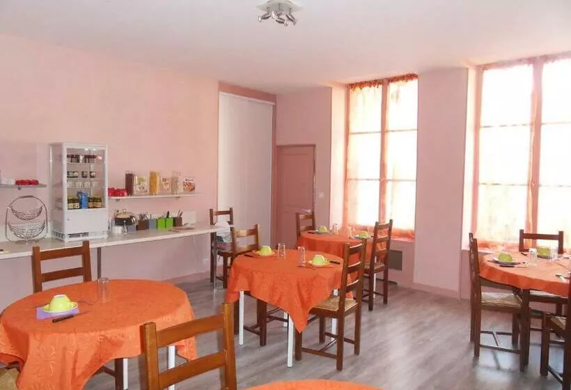 Aamiaismajoitus (B&B) Chambres D Hôtes D Accolay