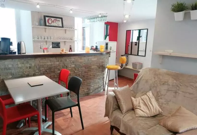 ベッドアンドブレックファースト Le Bouddha Besse