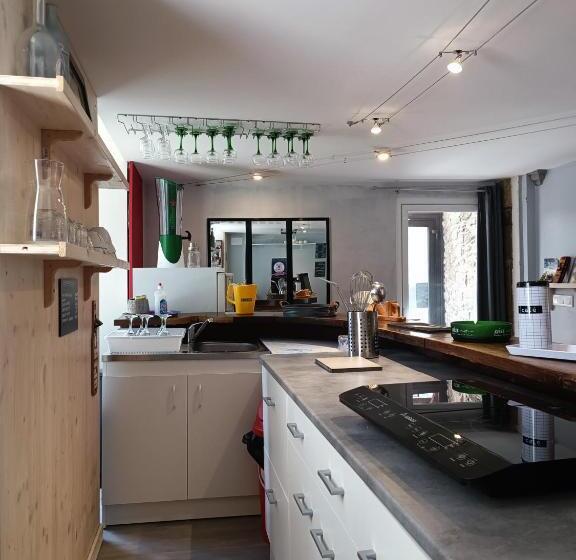 مبيت وإفطار Le Bouddha Besse