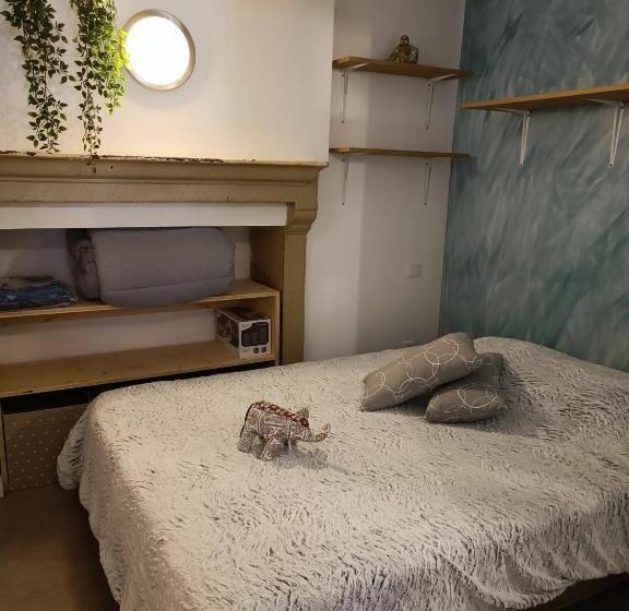 مبيت وإفطار Le Bouddha Besse