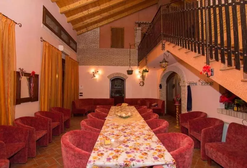 ホテル Agriturismo I Marzemini
