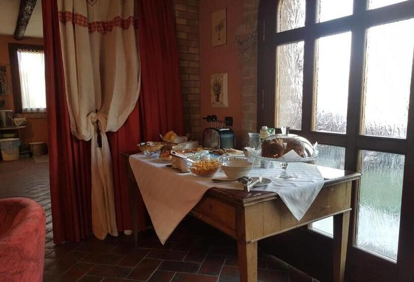 בית מלון כפרי Agriturismo I Marzemini