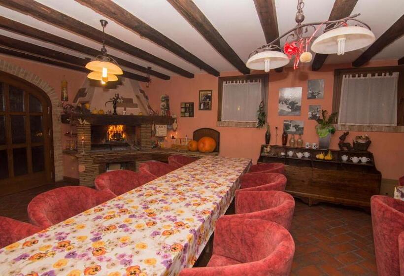 בית מלון כפרי Agriturismo I Marzemini