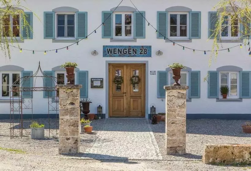 Hotelli Mara Restaurant &