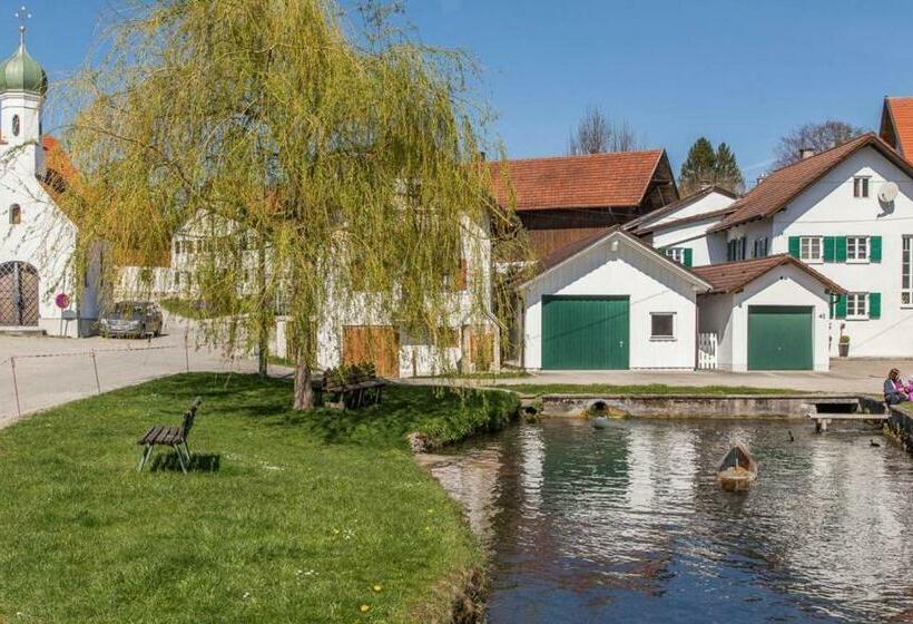 בית מלון כפרי Mara Restaurant &