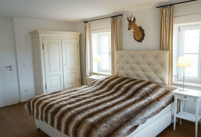 בית מלון כפרי Mara Restaurant &