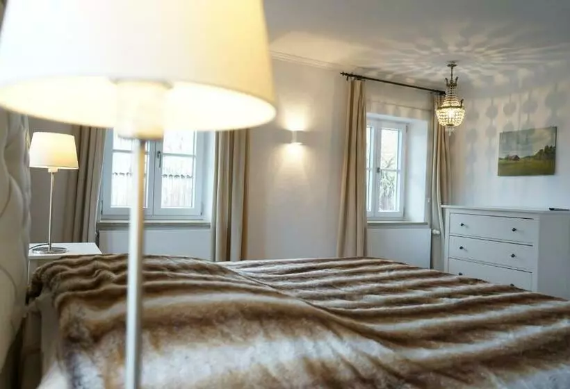 Hotelli Mara Restaurant &