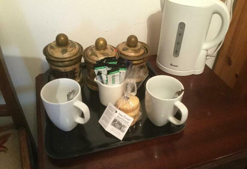 Pensjonat 4 Lyndhurst Rd