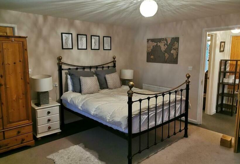 Pensjonat 4 Lyndhurst Rd