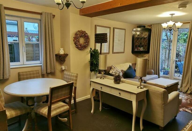 Pensjonat 4 Lyndhurst Rd