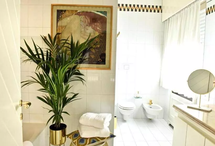 Majatalo La Via Romana Boutique Guest House