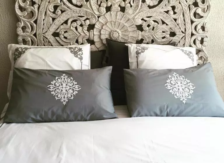 Majatalo La Via Romana Boutique Guest House