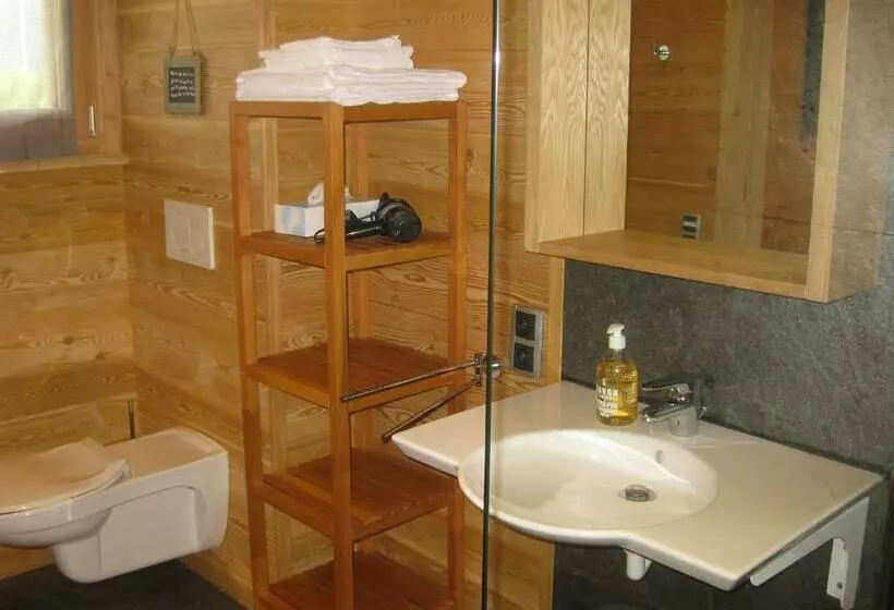 Aamiaismajoitus (B&B) Chambres D Hôtes La Vercouline